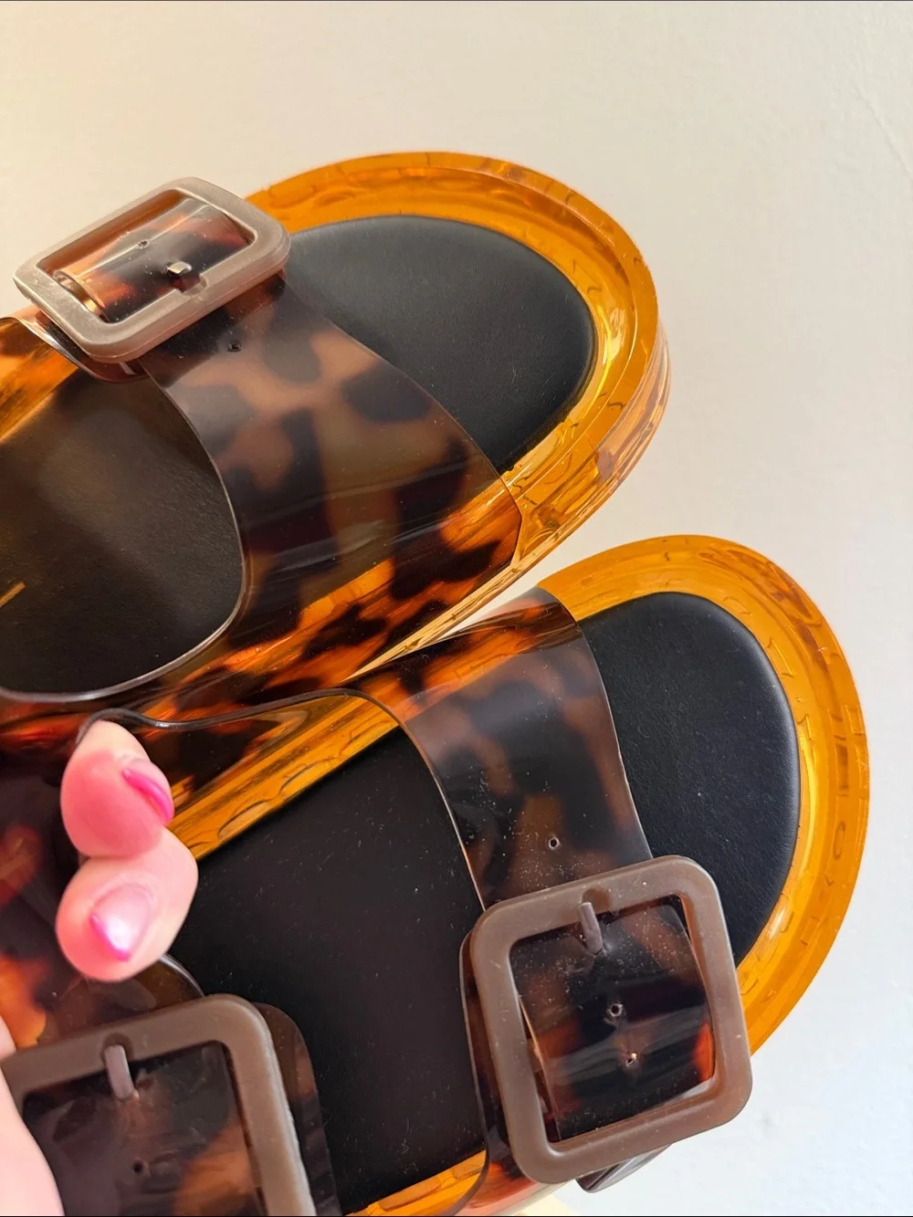 Dolce Vita Julio tortoise vinyl sandals size 9 - Picture 6 of 8